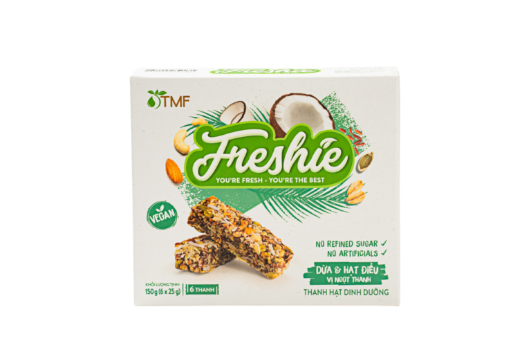 freshie coconut & cashew nut bar